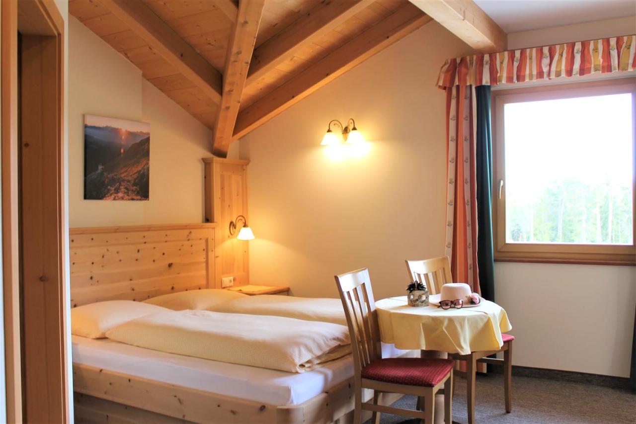 Hotel Landgasthof Laerchenwald Collepietra  Eksteriør billede