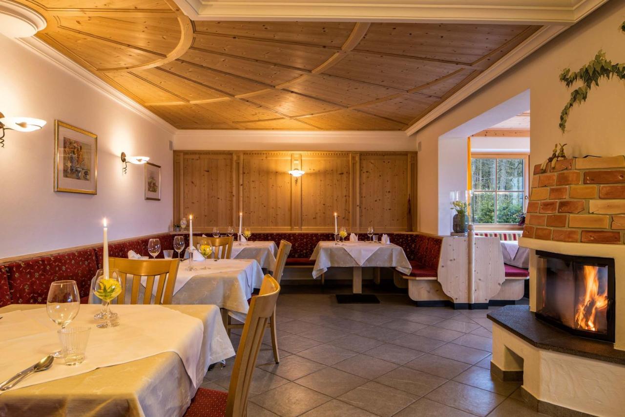 Hotel Landgasthof Laerchenwald Collepietra  Eksteriør billede
