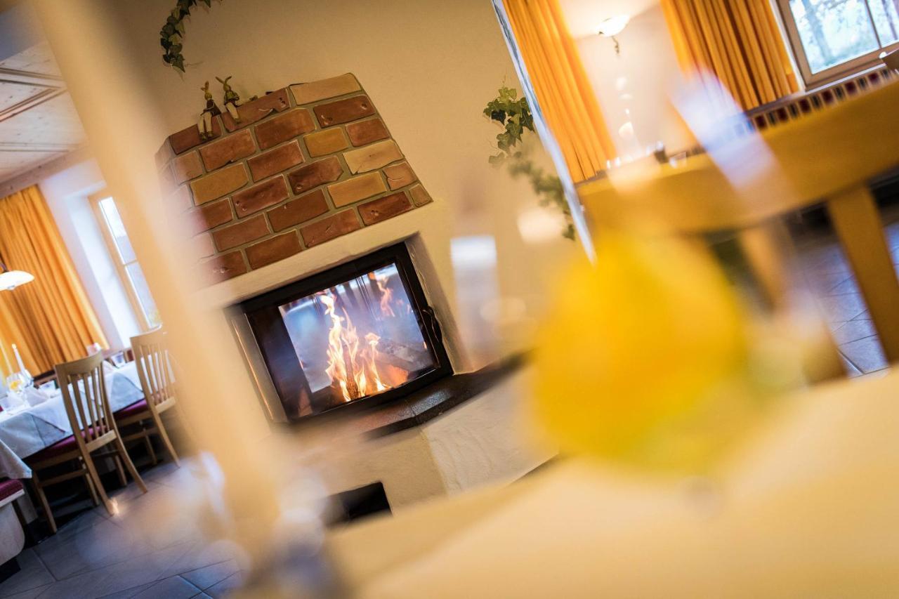 Hotel Landgasthof Laerchenwald Collepietra  Eksteriør billede
